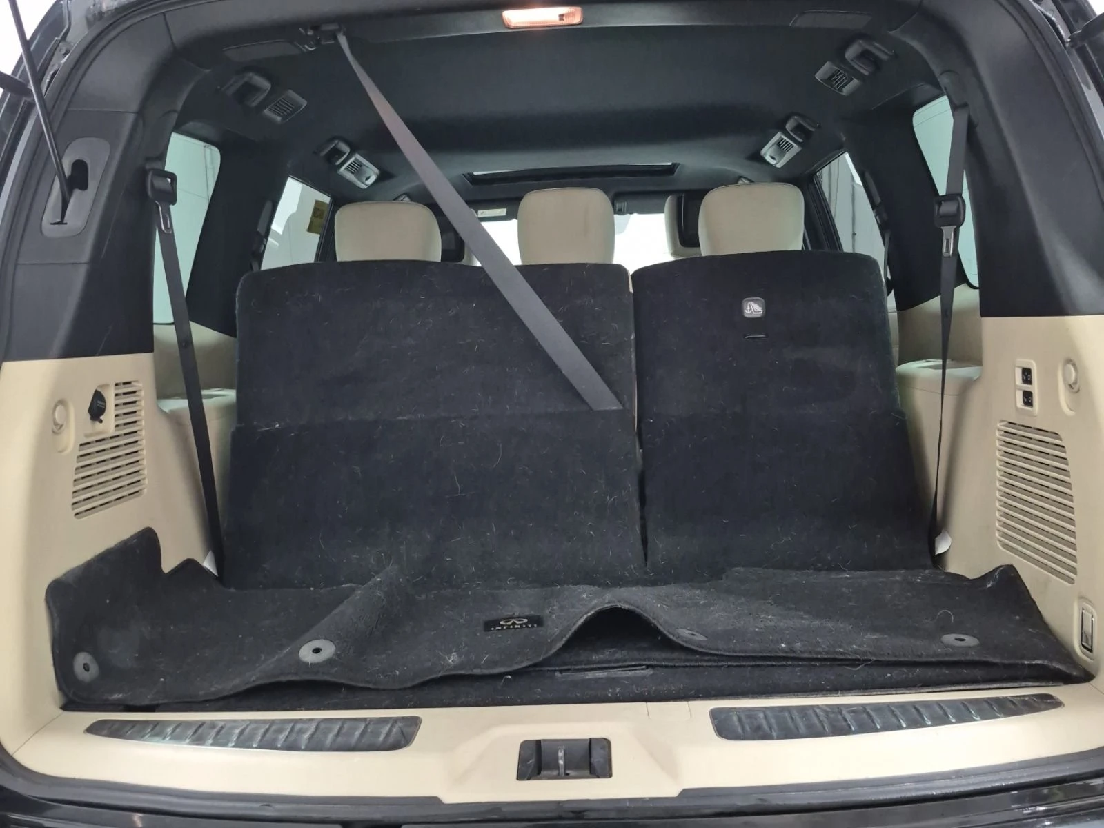 Infiniti QX80 * LUXE 8 PASSENGER AWD * CARFAX * ��� ������������ | Mobile.bg � ����������� 14