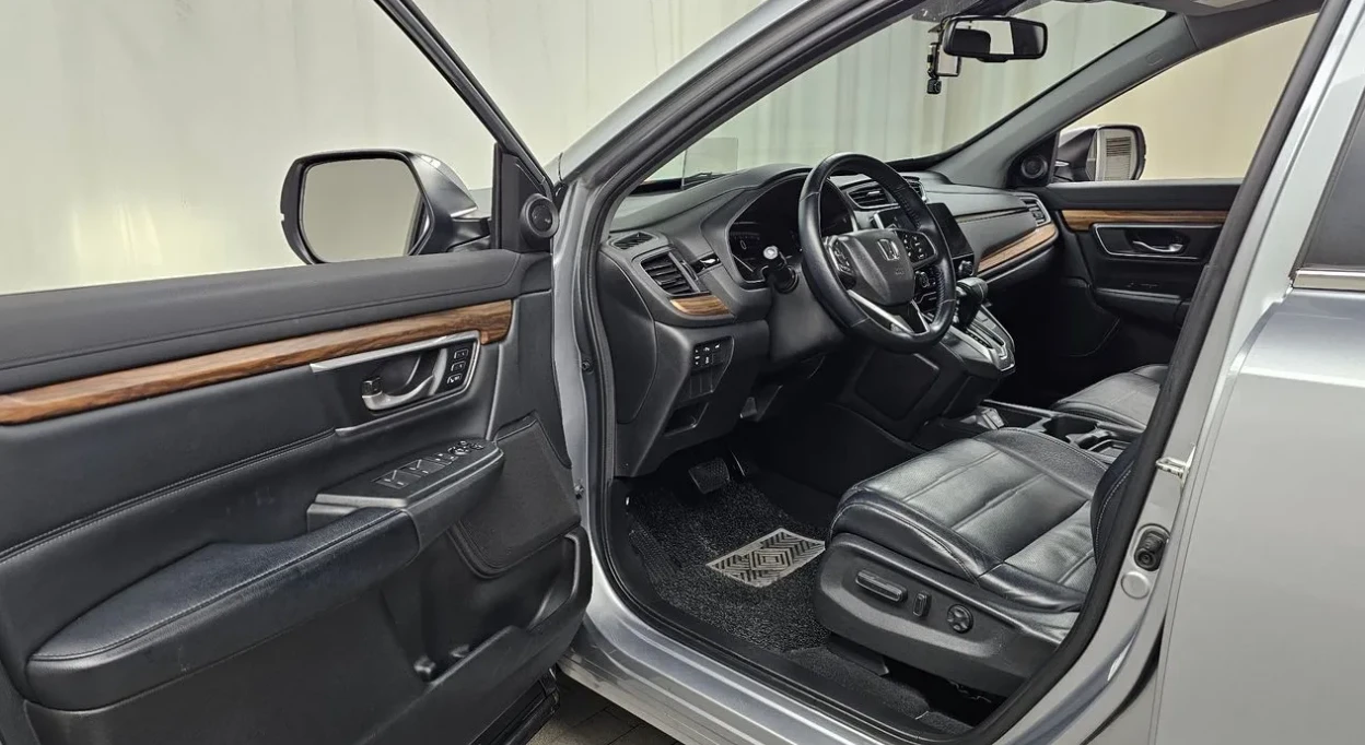 Honda Cr-v 1.5 Бензин 4х4, снимка 10 - Автомобили и джипове - 55087405