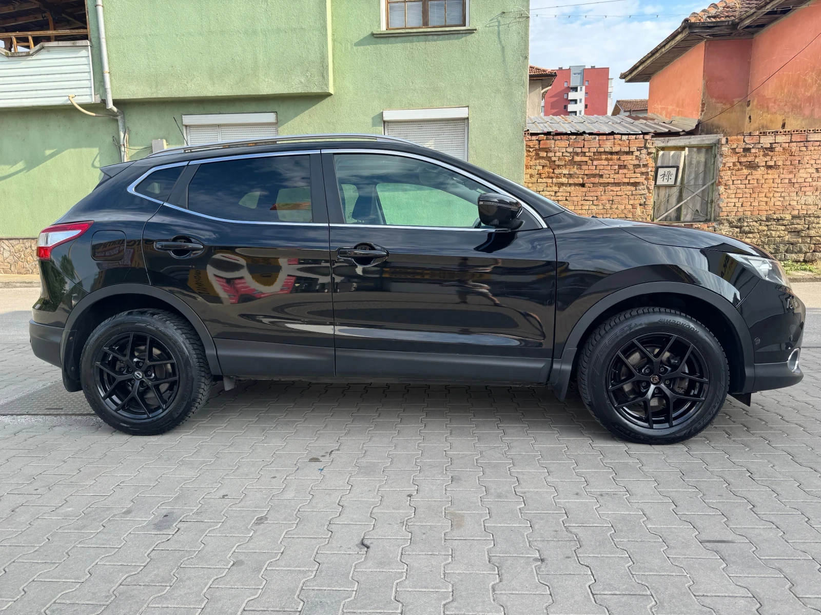 Nissan Qashqai 1.6 DCI , снимка 7 - Автомобили и джипове - 55137718