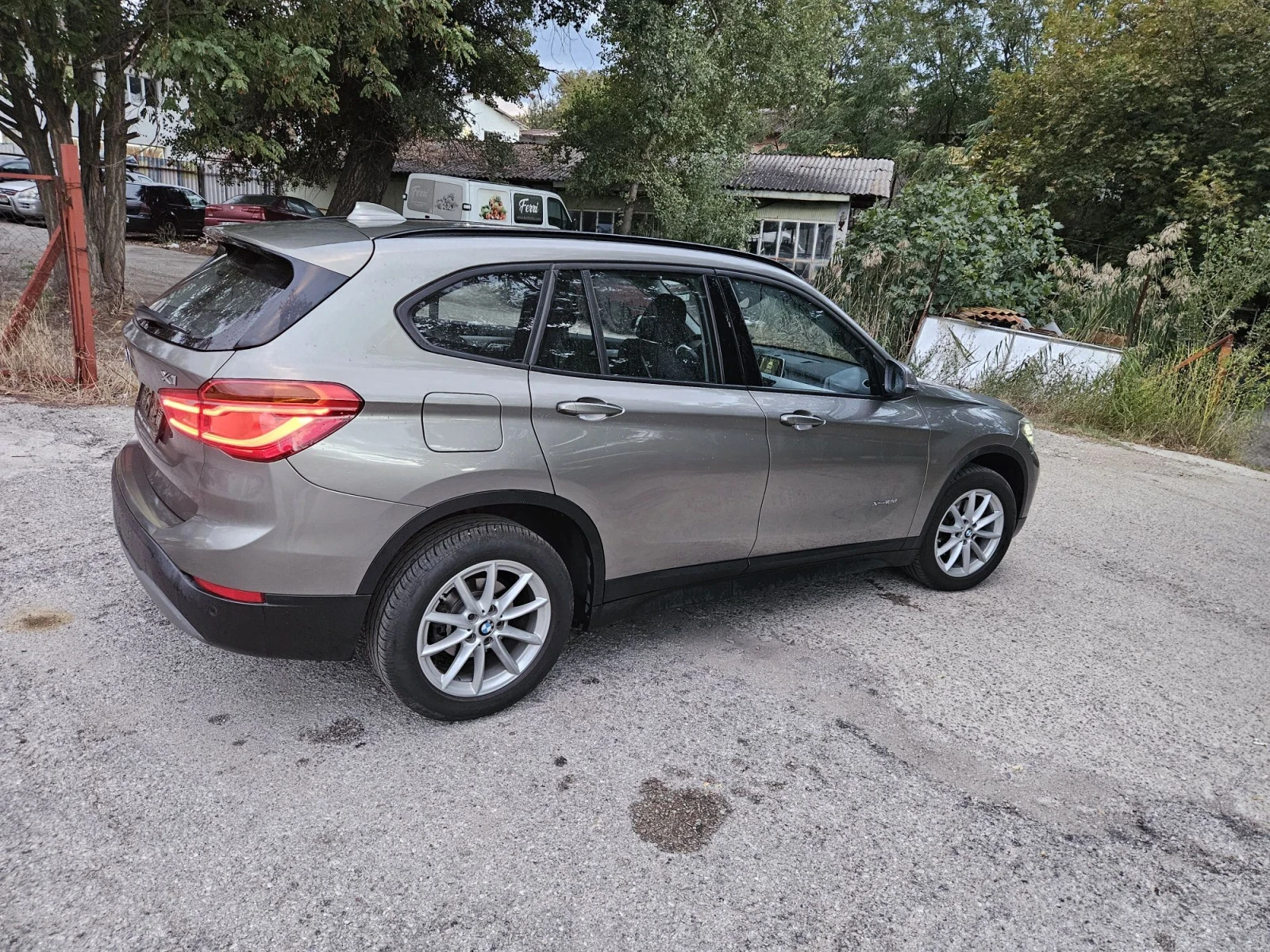BMW X1, снимка 10 - Автомобили и джипове - 56274025