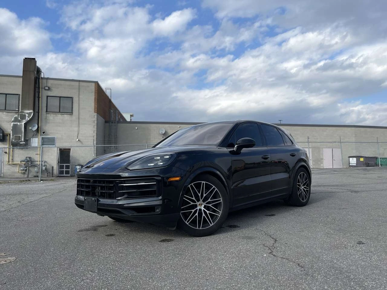 Porsche Cayenne Base | Premium Plus 21 RS Spyder Design Wheels
