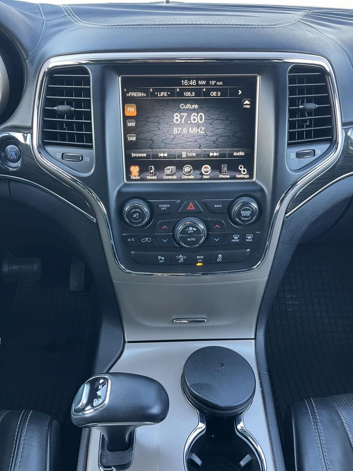 Jeep Grand cherokee 3.0 D | Mobile.bg � ����������� 12