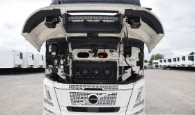 Volvo Fh FH 460* AERO* XL* ACC* I-SAVE* СТАЦ.КЛИМА* 2x610л., снимка 6