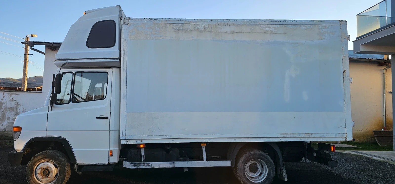 Mercedes-Benz 612  - изображение 9