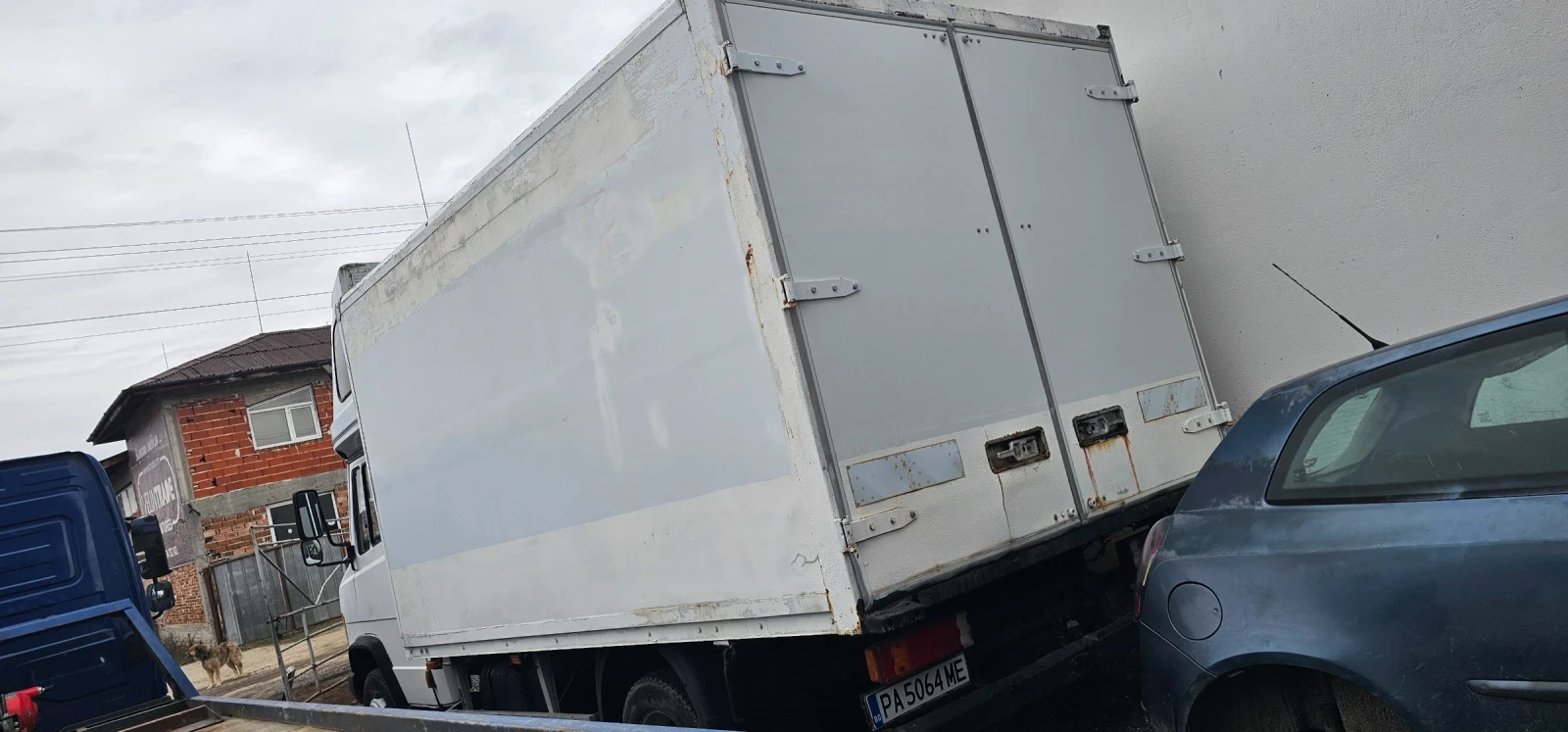 Mercedes-Benz 612  - изображение 3