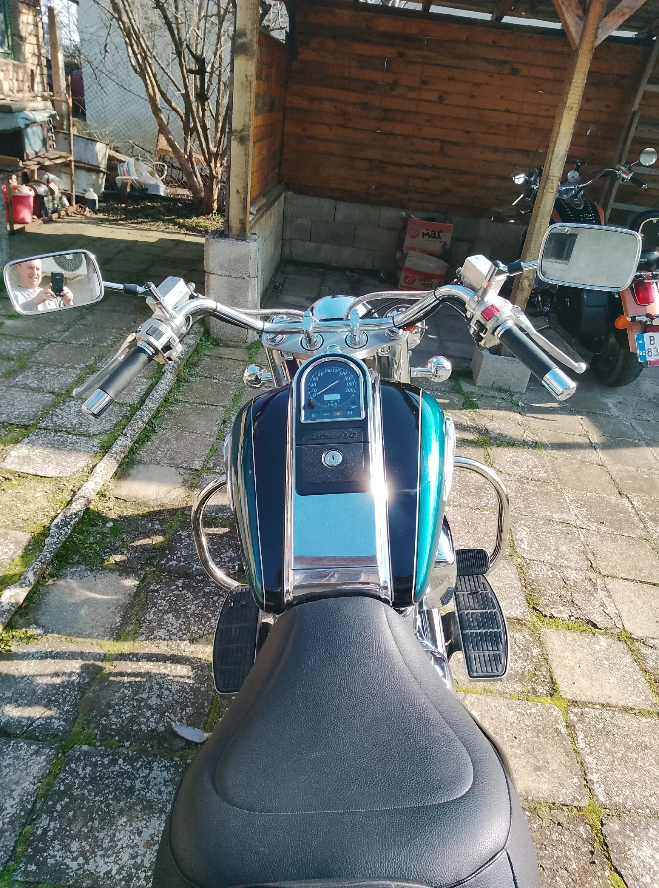 Suzuki Intruder 1500 - изображение 2