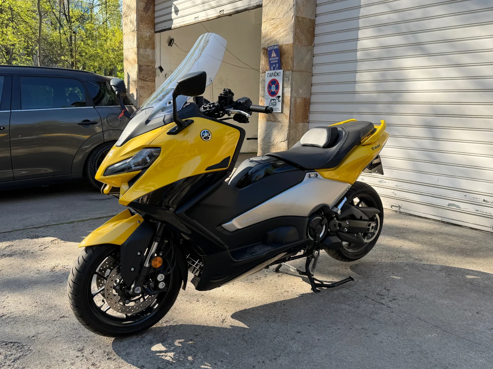 Yamaha T-max 560 JCosta BumbleBee, снимка 4 - Мотоциклети и мототехника - 54306170