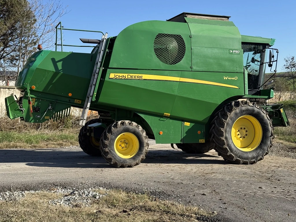 Комбайн John Deere W440 ЛИЗИНГ, снимка 6 - Селскостопанска техника - 53709725