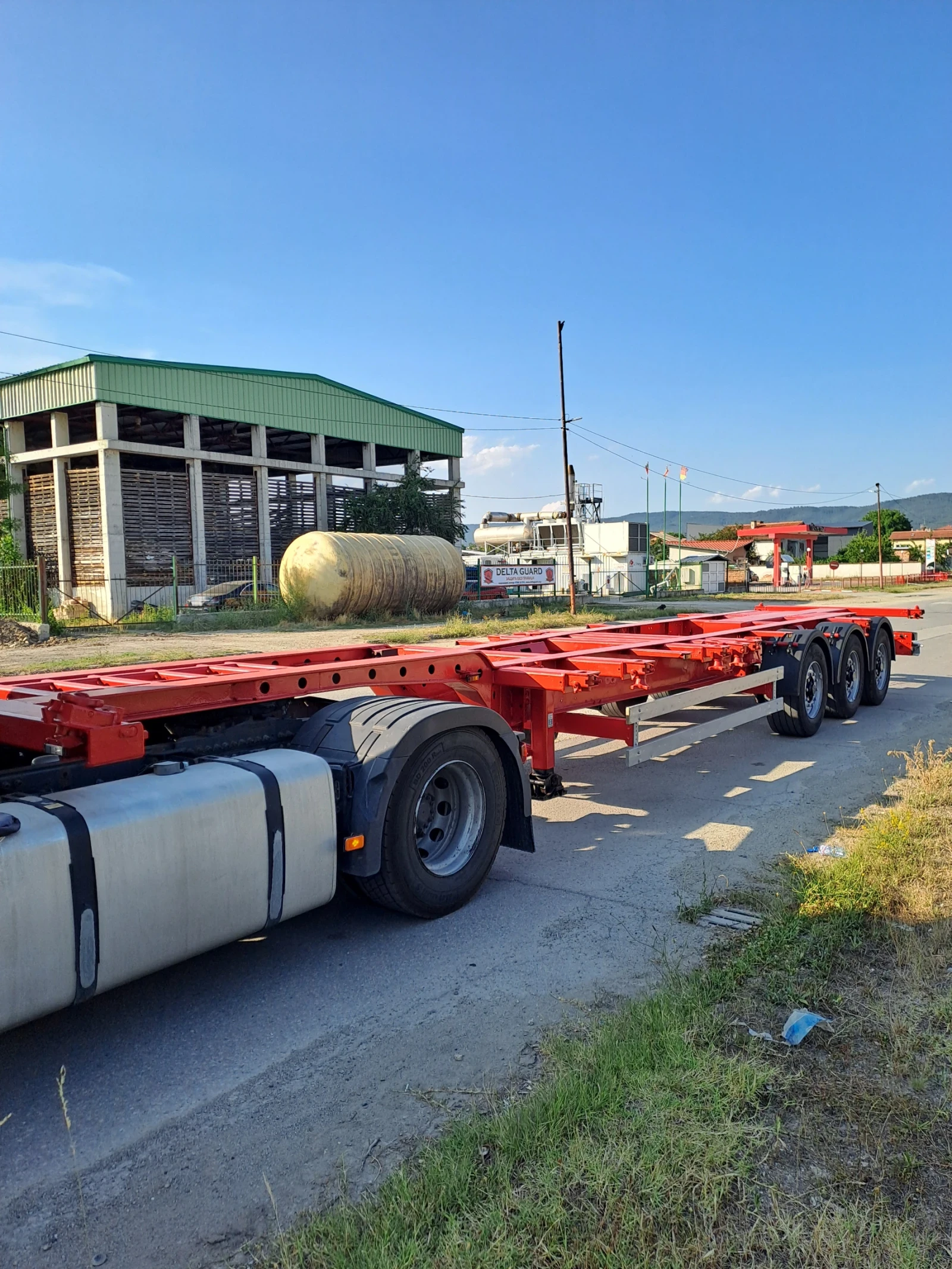 Полуремарке Krone SD 20x20, 30, 40, 45 - ADR, снимка 2 - Ремаркета - 55577268