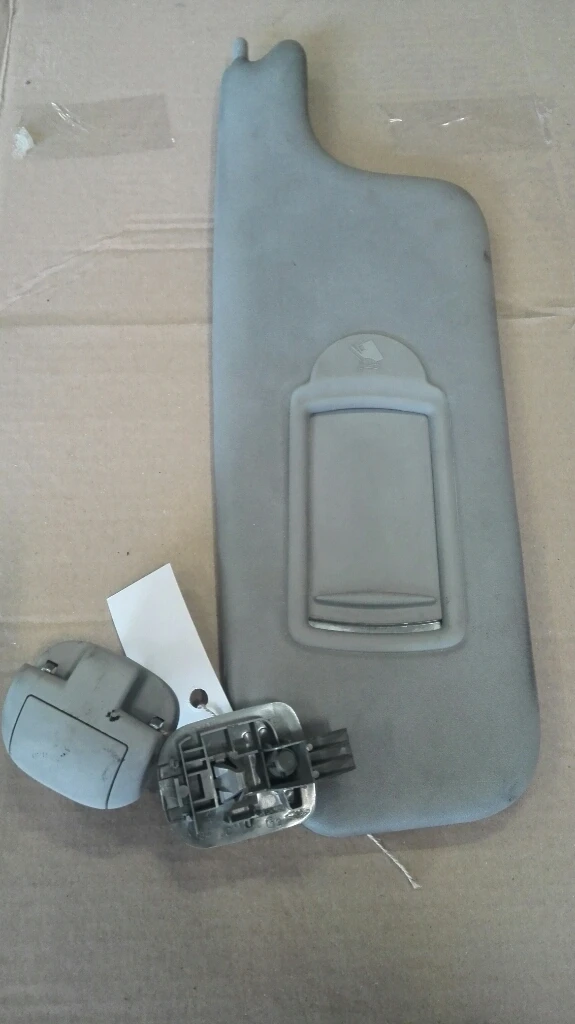 Сенник Рено Меган (1)