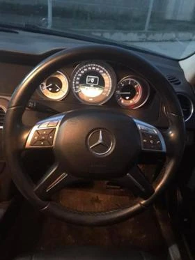       ,   Mercedes-Benz C 320