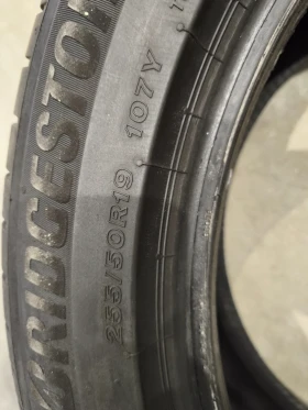 Гуми Летни 235/55R19, снимка 3