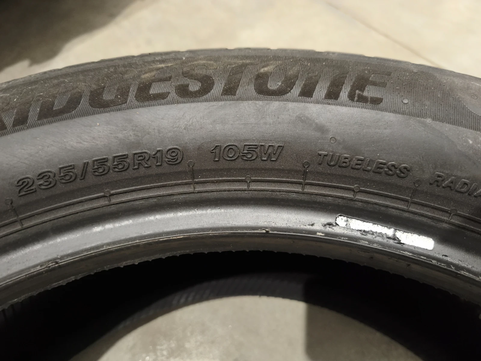 Гуми Летни 235/55R19, снимка 7 - Гуми и джанти - 54301299