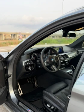 BMW 520 Touring Msport, снимка 10