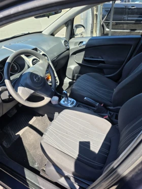 Opel Corsa !!Автоматик!! работещ климатик !!, снимка 6