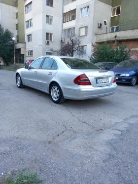 Mercedes-Benz E 220, снимка 4