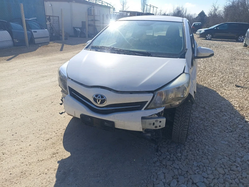 Toyota Yaris 1.0I - 1, 4D4D, снимка 3 - Автомобили и джипове - 44470339