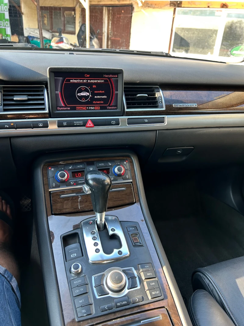 Audi A8 4.2TDI, снимка 14 - Автомобили и джипове - 47722698