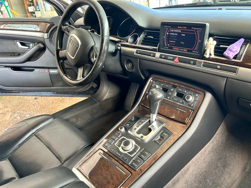 Audi A8 4.2TDI, снимка 10 - Автомобили и джипове - 47722698