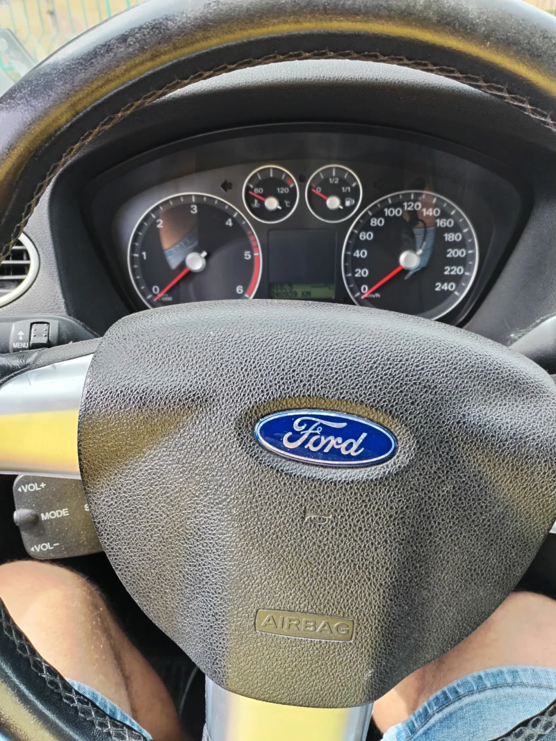 Ford Focus, снимка 8 - Автомобили и джипове - 47246302