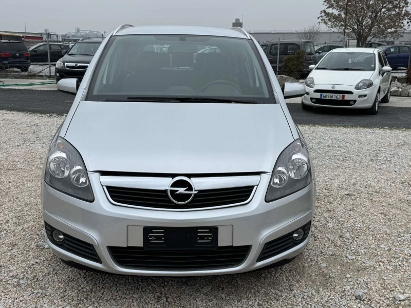 Opel Zafira 1.9cdti, снимка 2 - Автомобили и джипове - 49290097