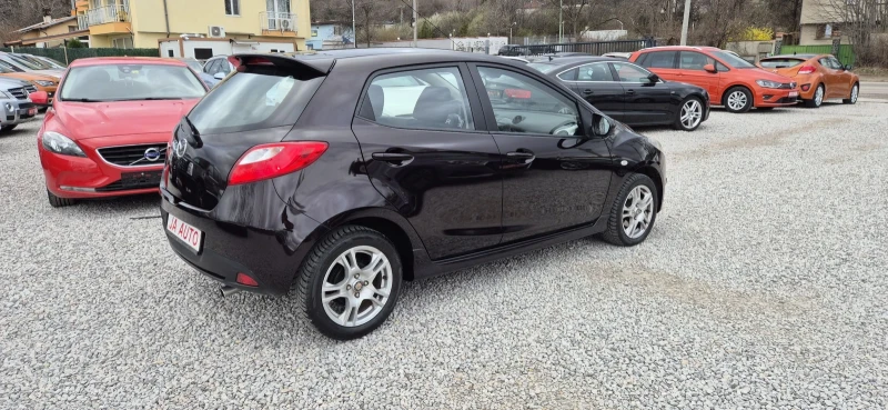 Mazda 2 1.5-103кс. КЛИМА, снимка 5 - Автомобили и джипове - 49546577