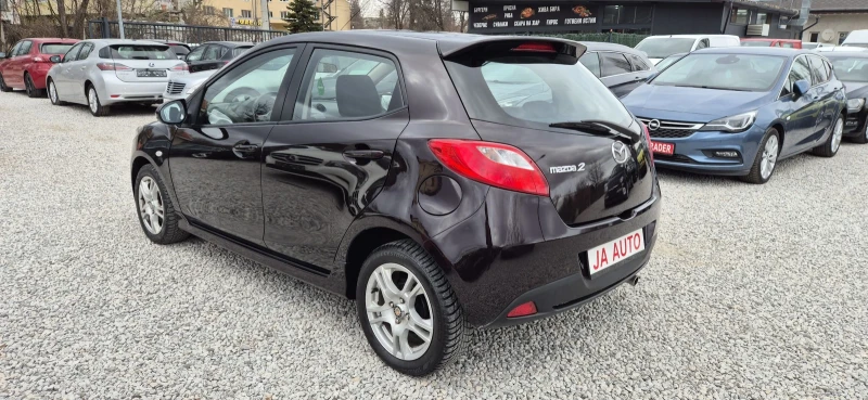 Mazda 2 1.5-103кс. КЛИМА, снимка 9 - Автомобили и джипове - 49546577