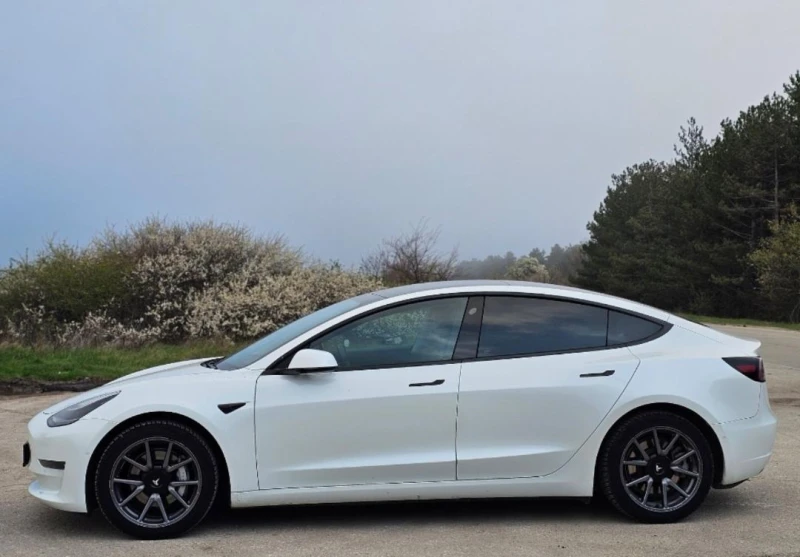 Tesla Model 3  4х4 Европейска Гаранция, снимка 3 - Автомобили и джипове - 49719517