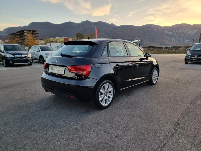 Audi A1 1.6TDI, снимка 7 - Автомобили и джипове - 52332436