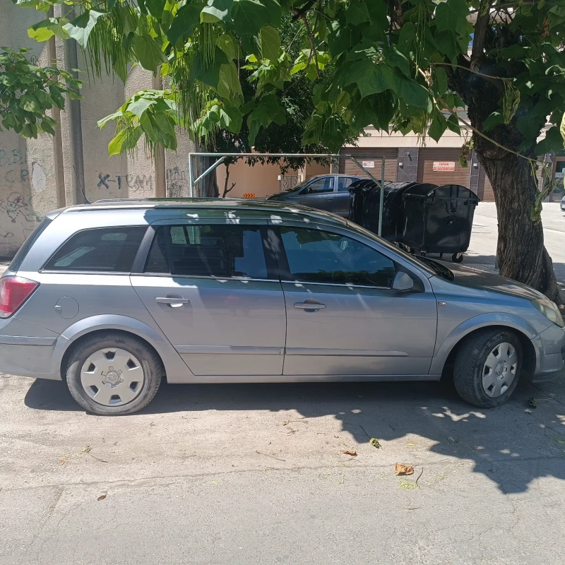 Opel Astra, снимка 9 - Автомобили и джипове - 52344549