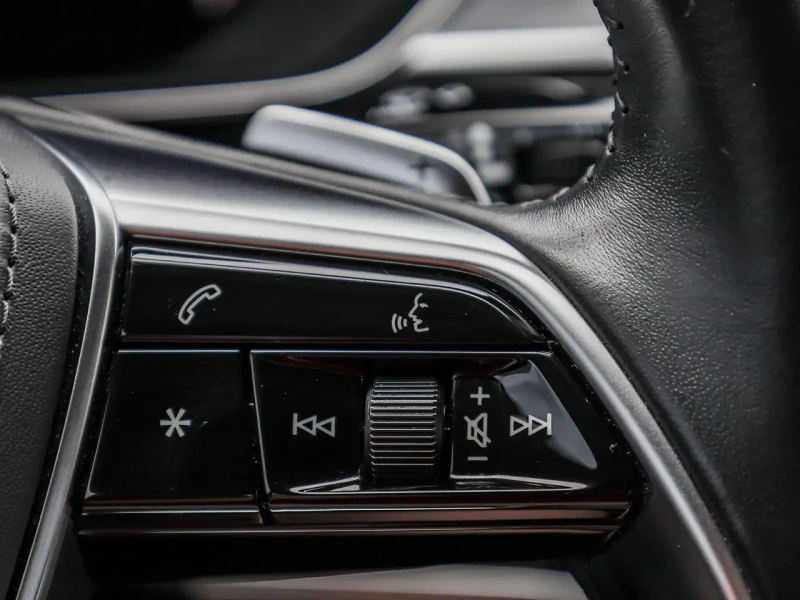 Audi A8 LONG* MATRIX* DISTRONIK* МАСАЖ* HEAD-UP* B&O* 360*, снимка 11 - Автомобили и джипове - 52466469