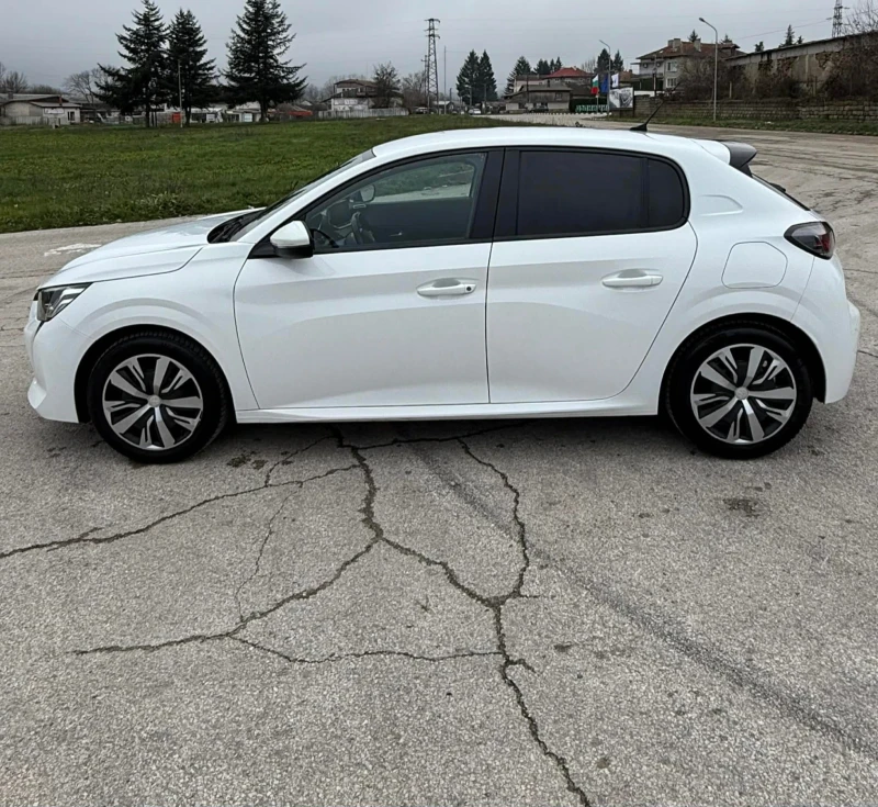 Peugeot 208 1.2 PureTech , снимка 6 - Автомобили и джипове - 52972426