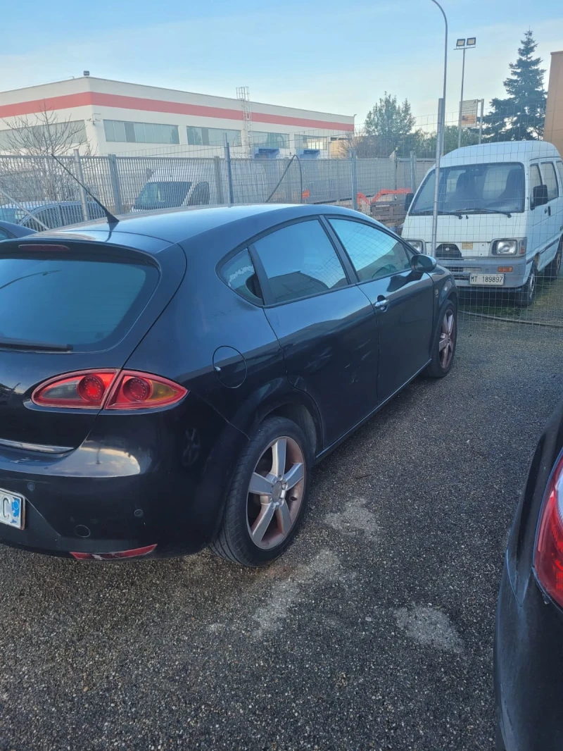 Seat Leon, снимка 5 - Автомобили и джипове - 53327833