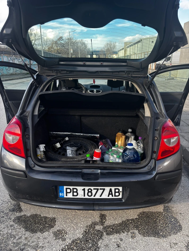 Renault Clio, снимка 4 - Автомобили и джипове - 53404558