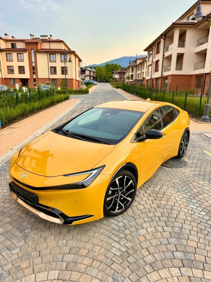 Toyota Prius Gold / 10 ГОДИНИ ГАРАНЦИЯ / Plug in Hybrid НАЛИЧЕН - изображение 2