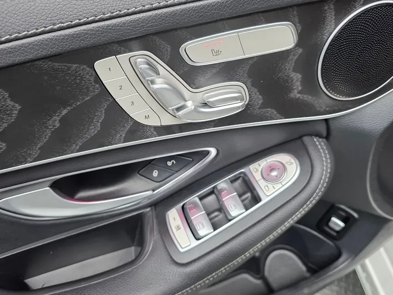 Mercedes-Benz C 220 D 4Matic Exclusive, снимка 12 - Автомобили и джипове - 55941284