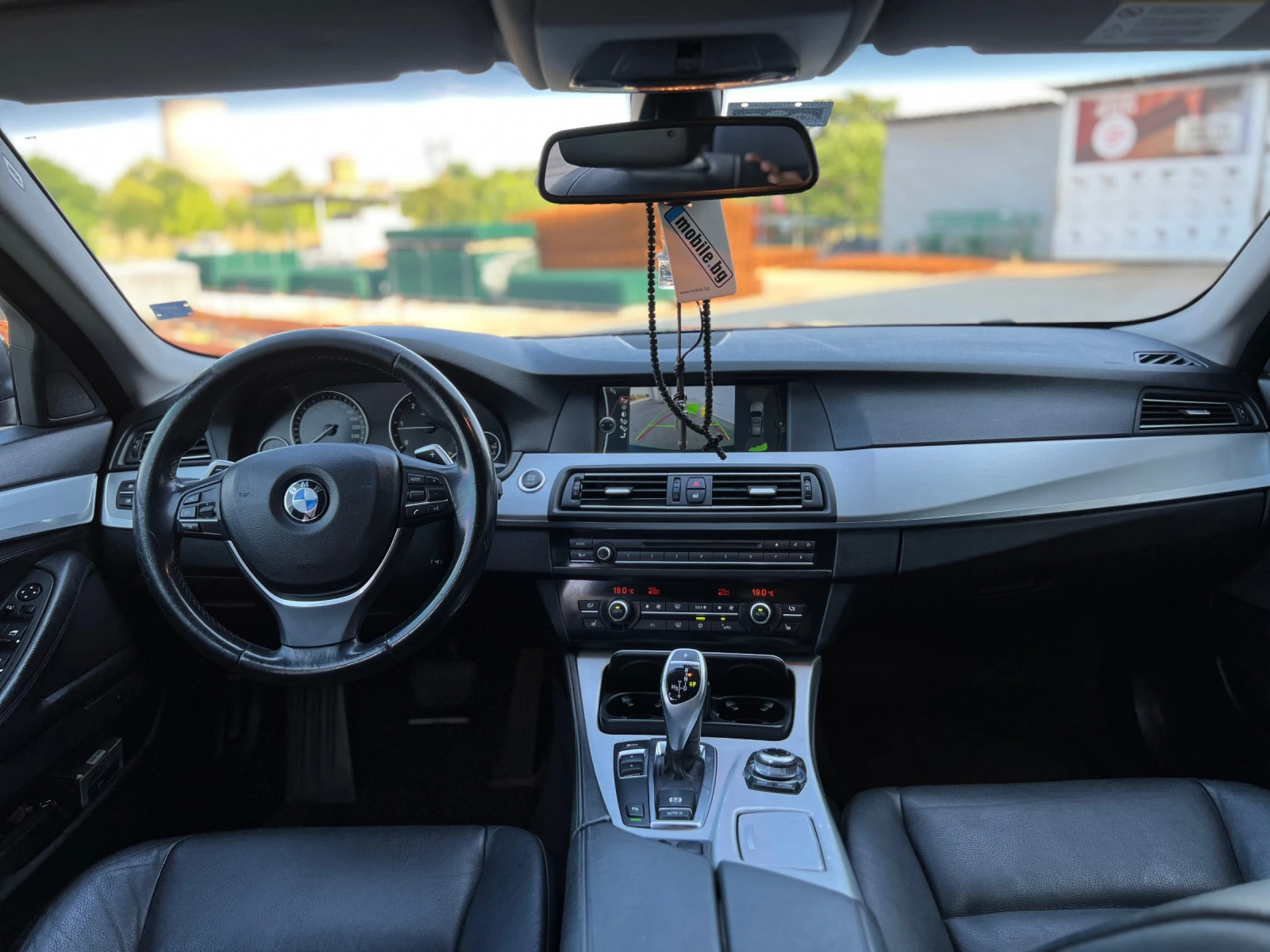 BMW 520 * PANO* , * Keyless* , * 163hp* , * Shadow* РЕАЛНИ - изображение 7