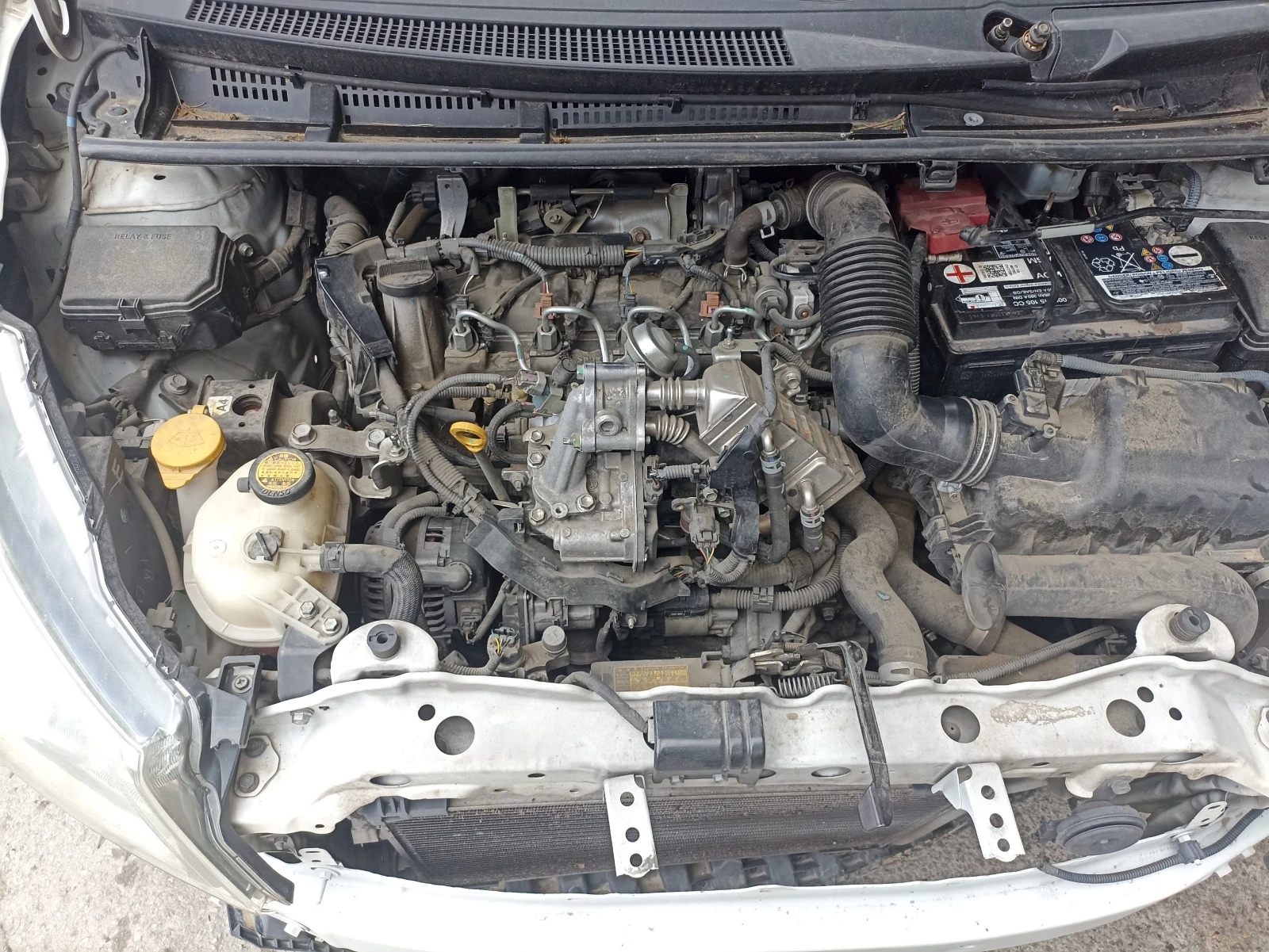 Toyota Yaris 1.0I - 1, 4D4D | Mobile.bg — изображение 14