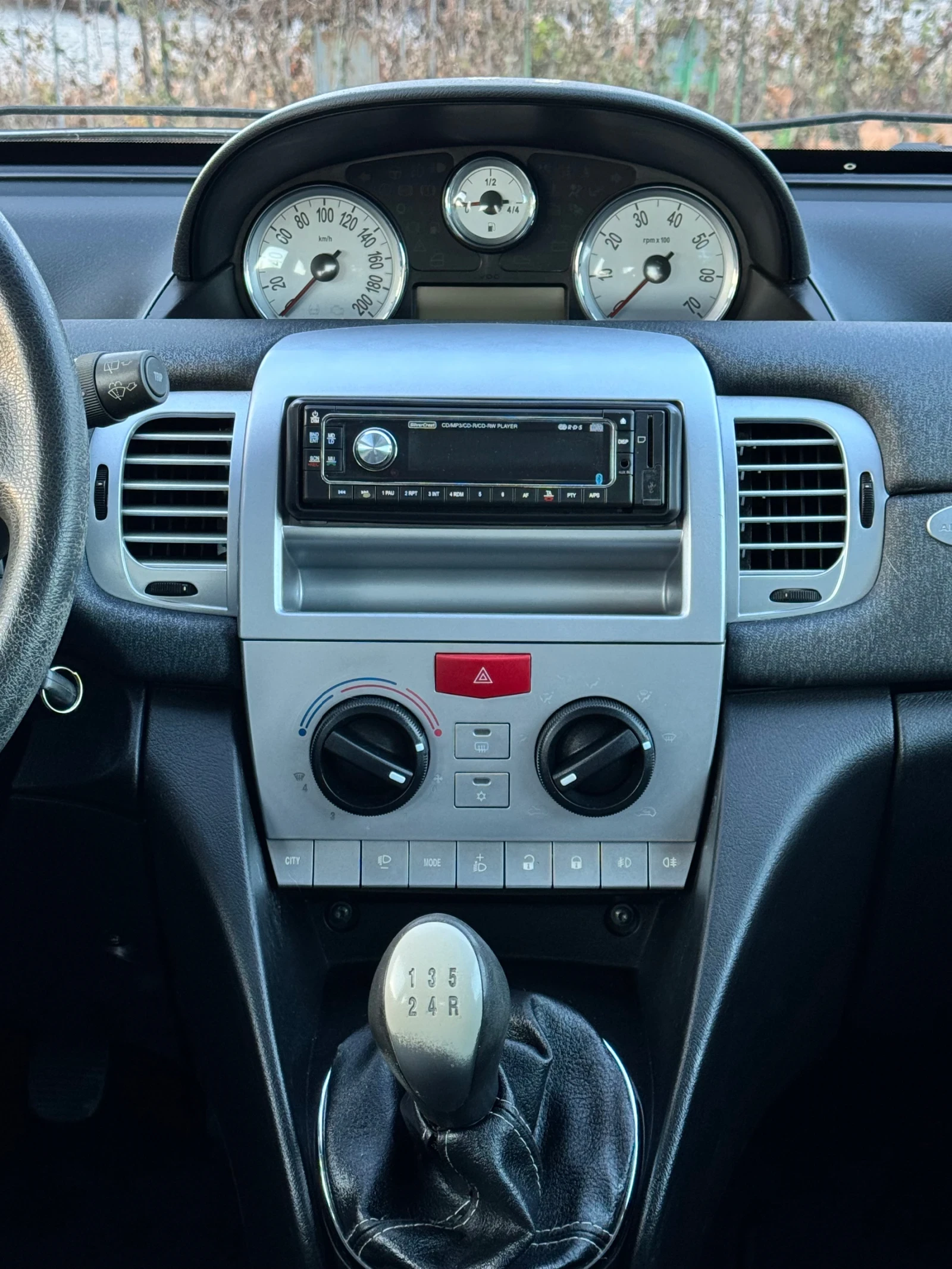 Lancia Ypsilon 1.3d~75hp~ITALY | Mobile.bg   12