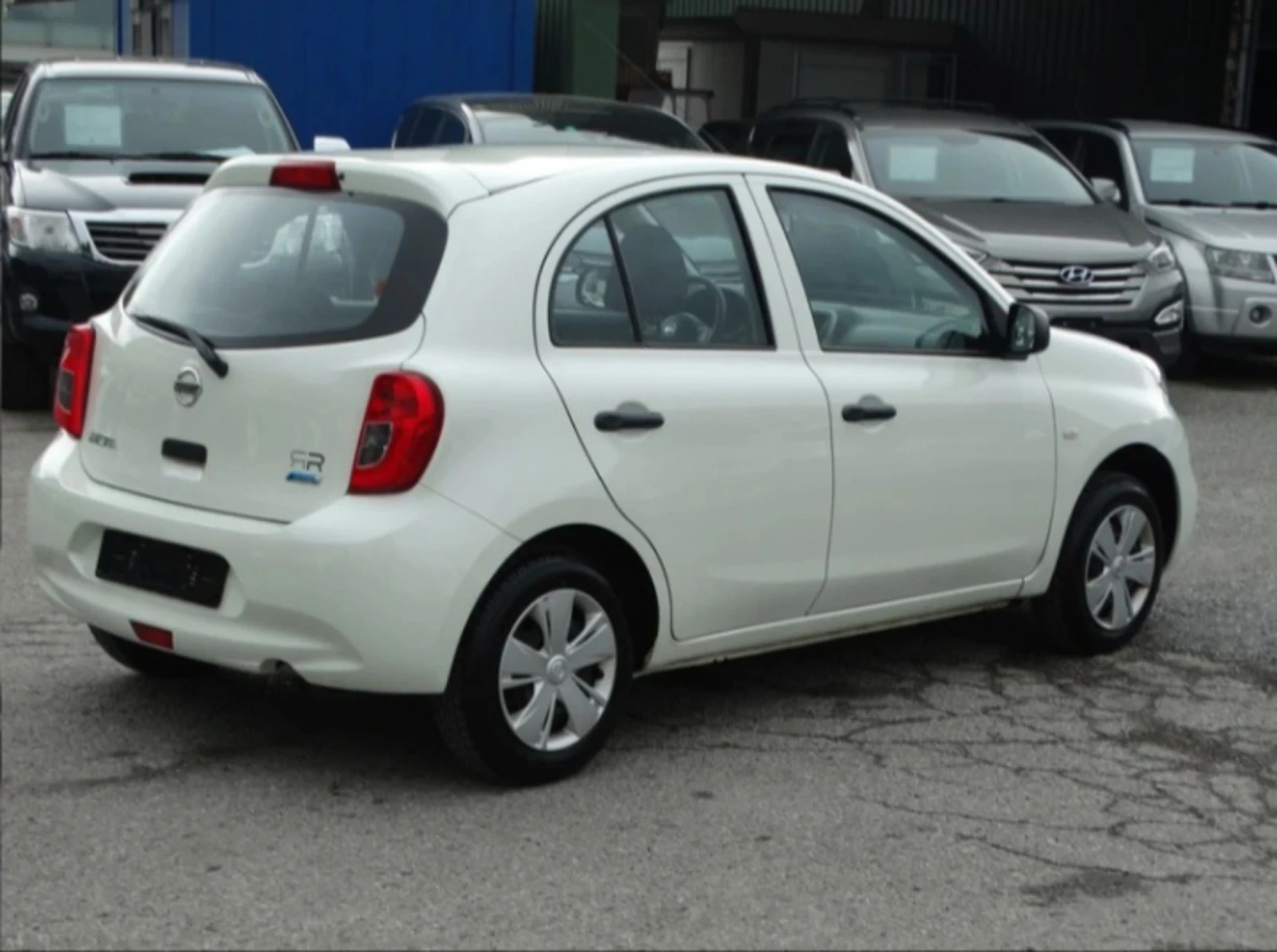Nissan Micra 1.2 газ бензин, снимка 3 - Автомобили и джипове - 49569461