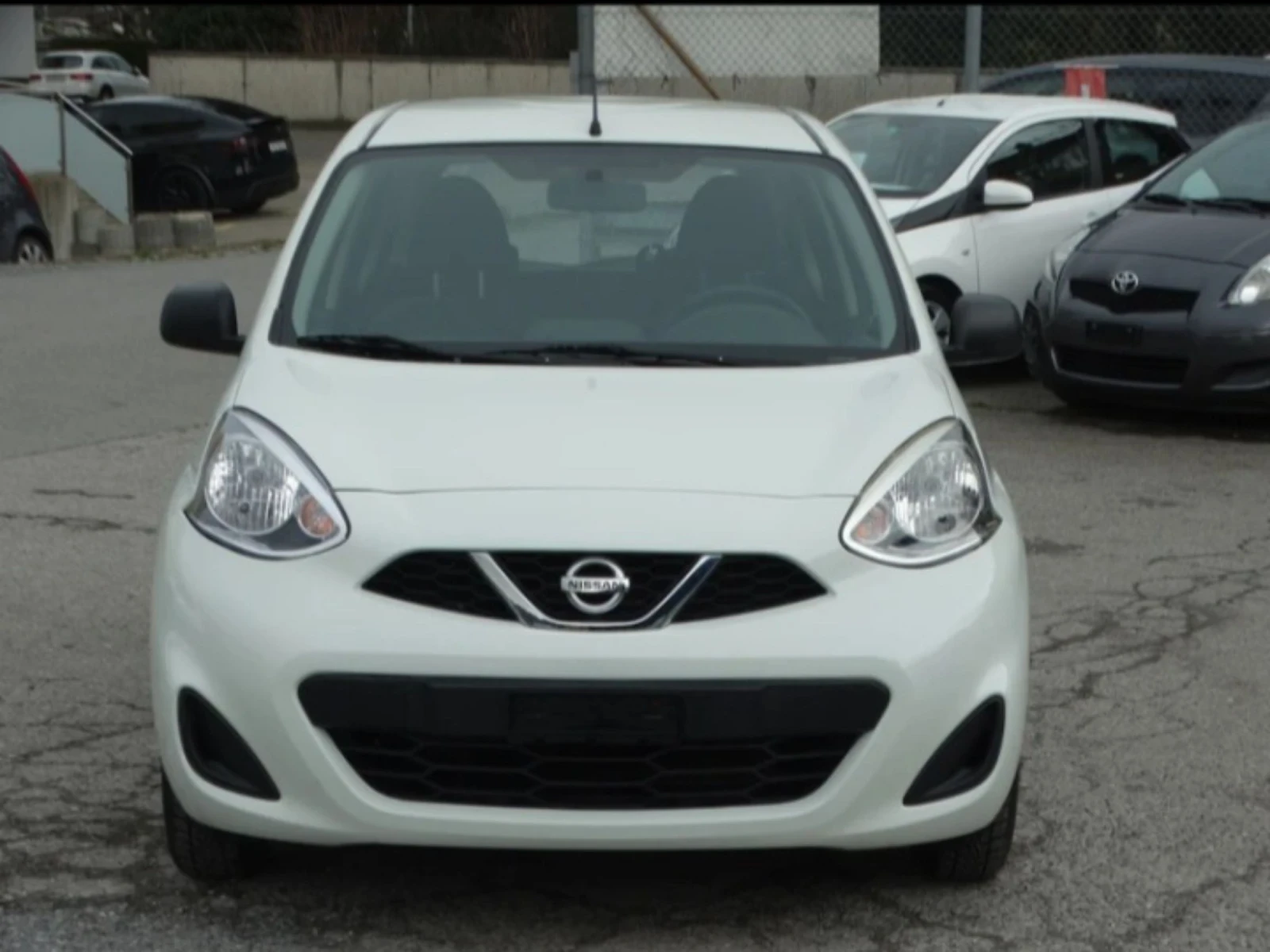 Nissan Micra 1.2 газ бензин, снимка 2 - Автомобили и джипове - 49569461