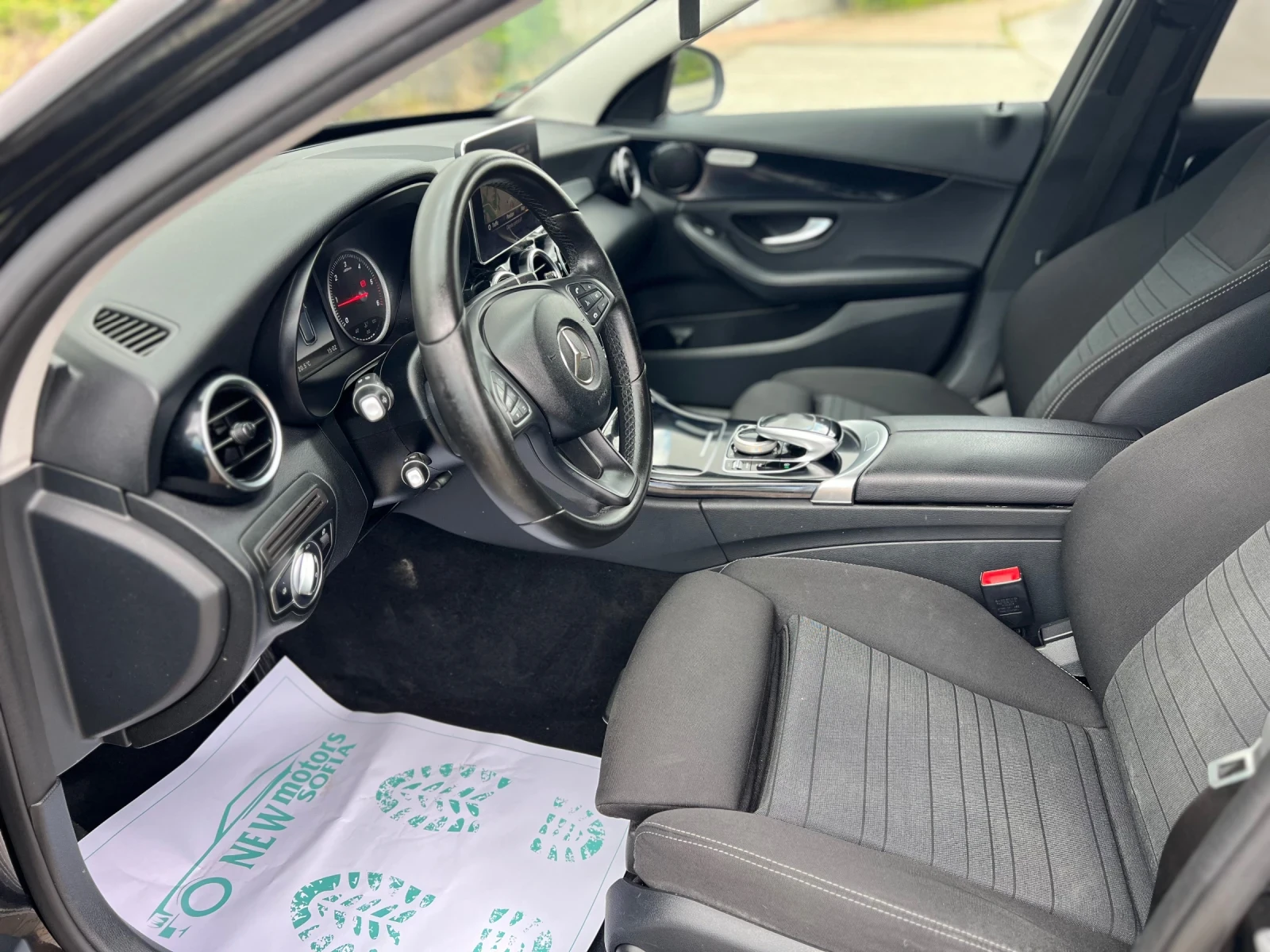 Mercedes-Benz C 220 CDI-лизинг през Уникредит по 365лв на месец - изображение 9