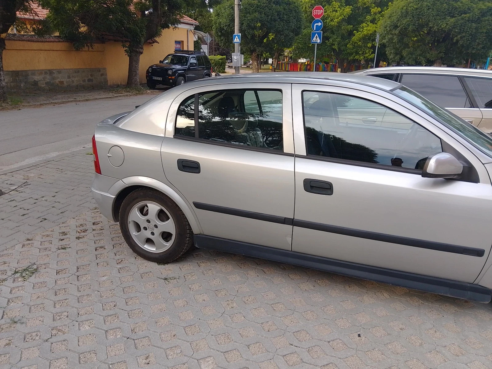 Opel Astra  - изображение 2