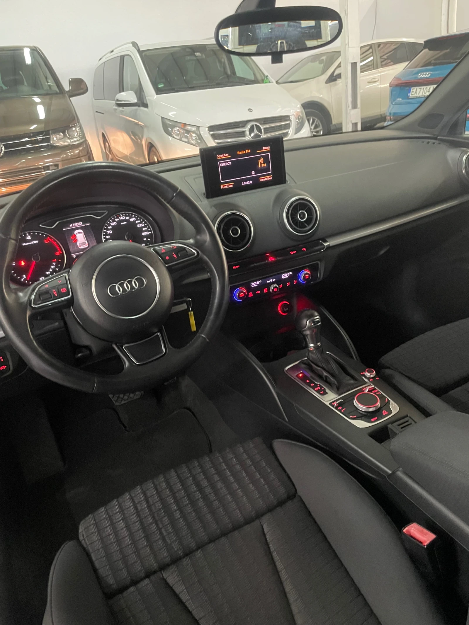 Audi A3 2.0TDI// /!!! | Mobile.bg   15