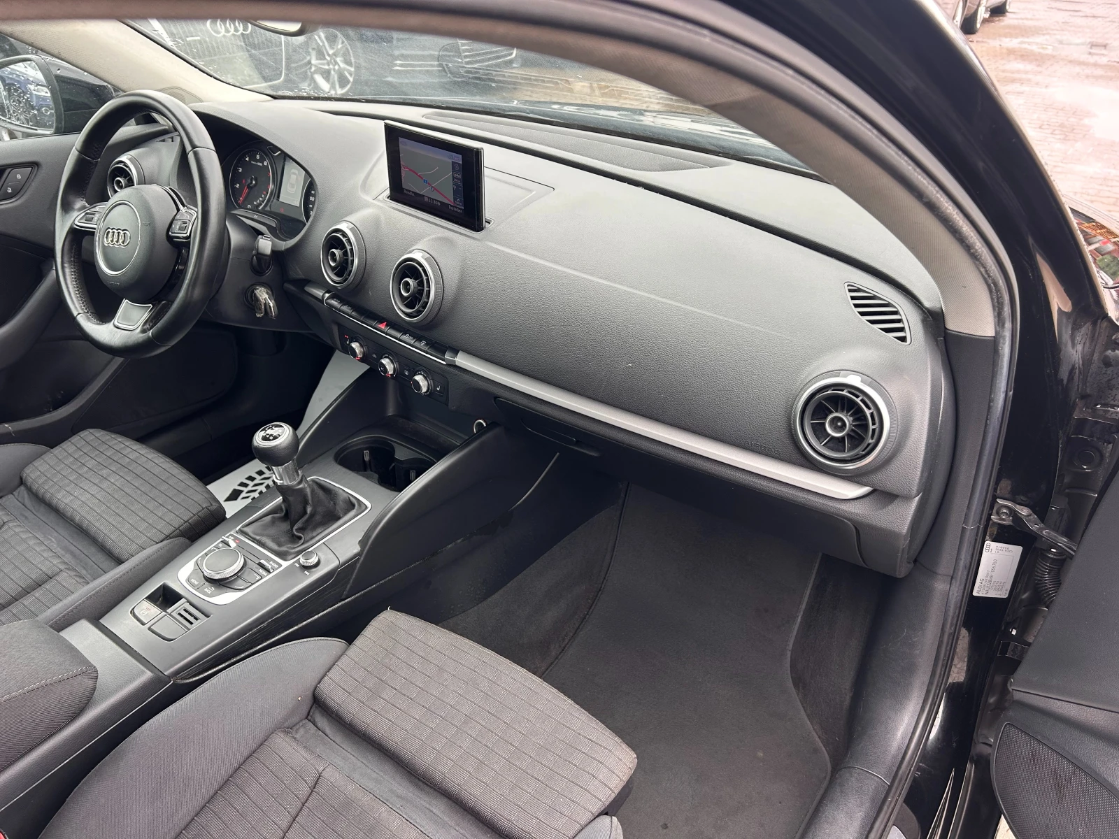 Audi A3 LIMOUSINE 1.4TFSI GAZ NAVI EURO 6 | Mobile.bg   11