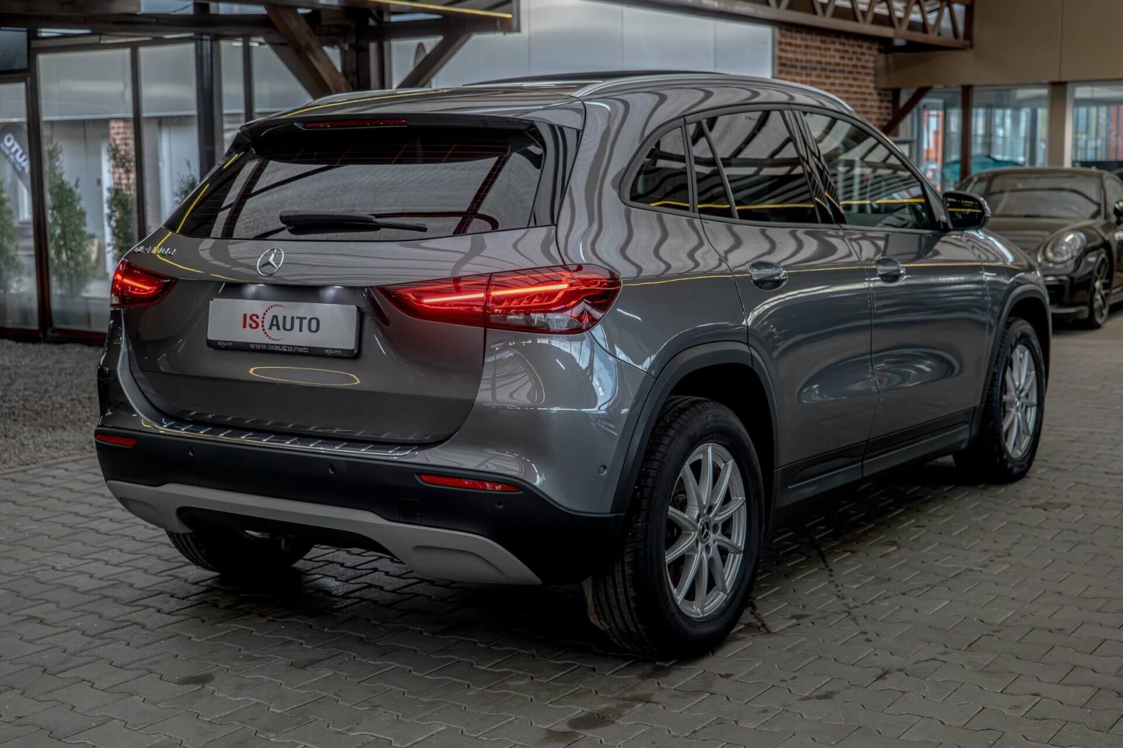 Mercedes-Benz GLA 180 d/Virtual/Панорама/Подгрев/Thermatic/8g Tronic - изображение 5