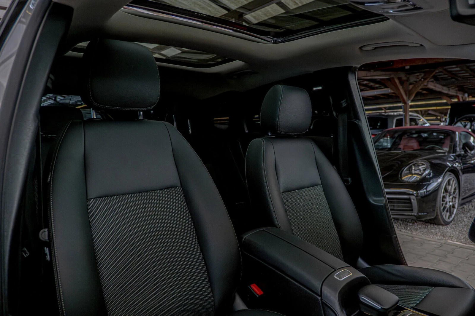 Mercedes-Benz GLA 180 d/Virtual/Панорама/Подгрев/Thermatic/8g Tronic - изображение 8