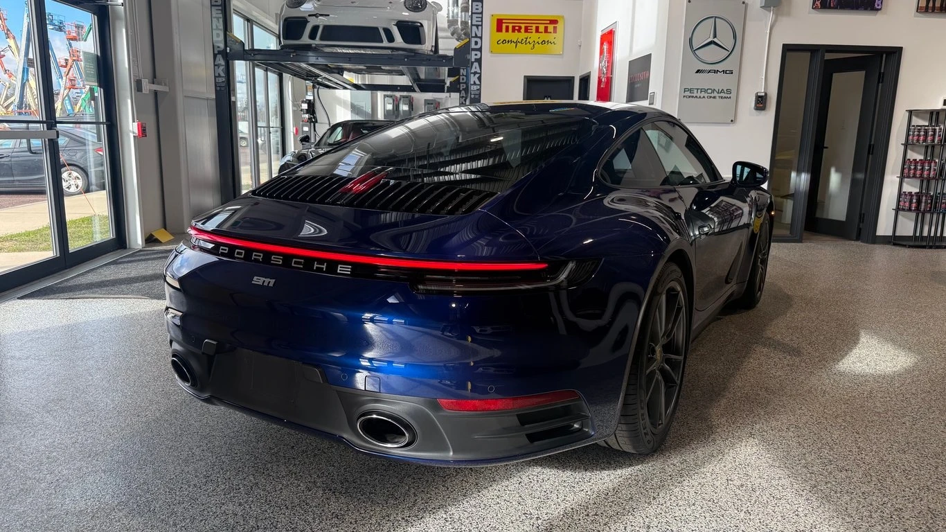 Porsche 911 * Carrera * CARFAX * ЦЕНА ДО БГ - изображение 4