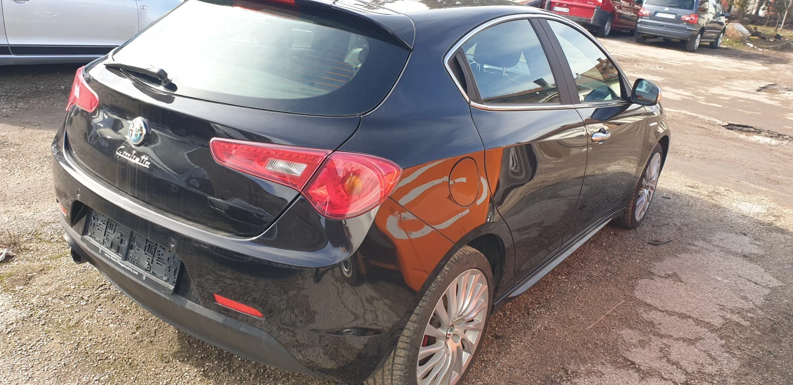 Alfa Romeo Giulietta 1.4 turbo - изображение 3