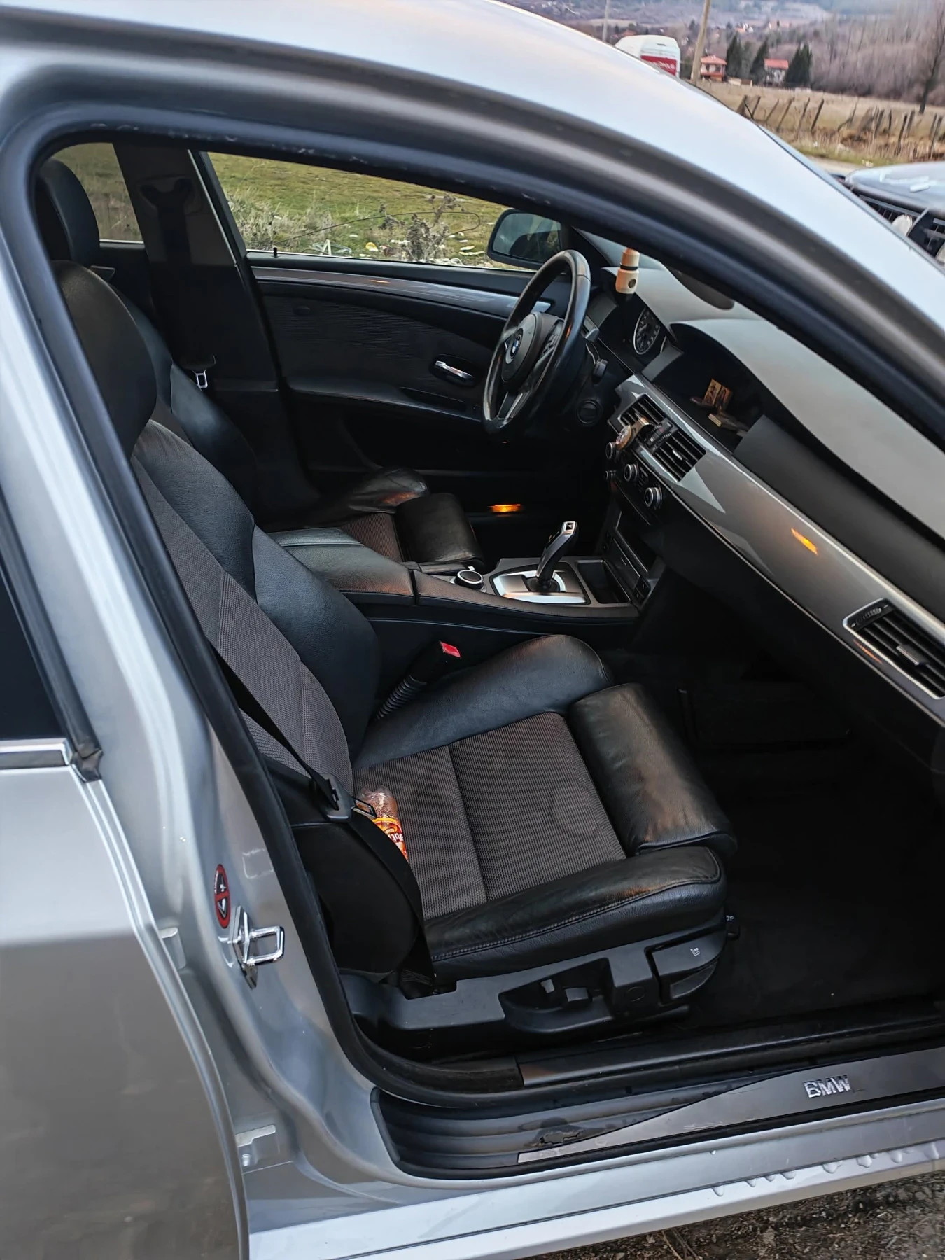 BMW 525 3.0D - изображение 3